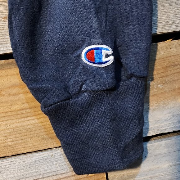 Vintage Champion Sweatshirt - Picture 4 of 4
